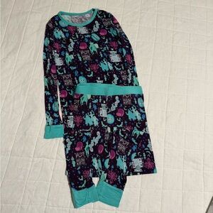 Scoots Foolish Mortals